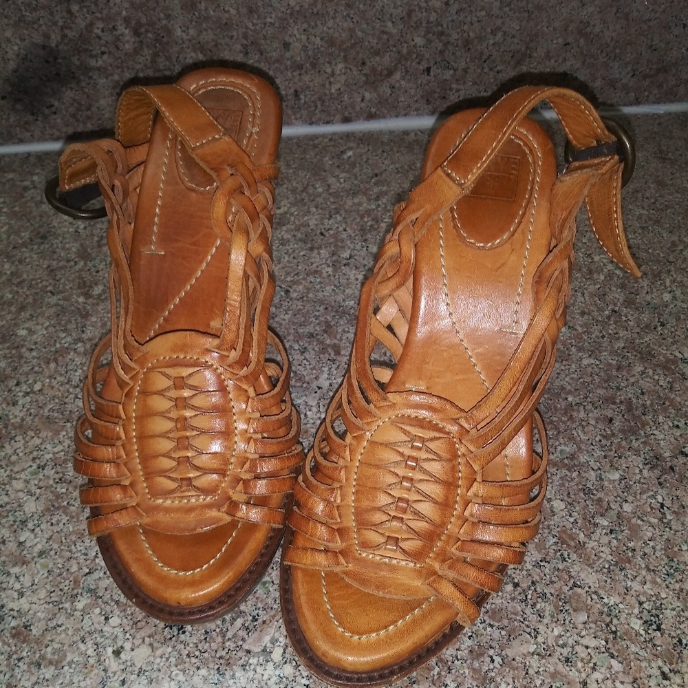 Frye Sandals Heels Brown Leather Size 6